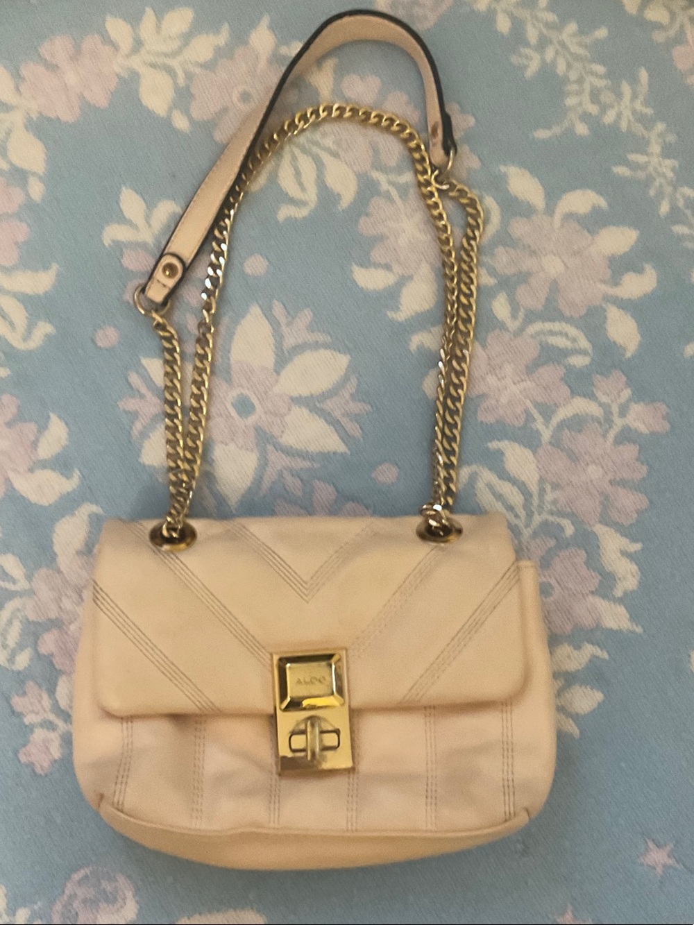 ALDO Blush Cream Quilted Chain Strap Shoulder Bag